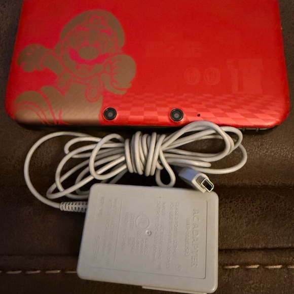 Collector Nintendo 3DS XL in Bold Red with Mario Graphic - Picture 2 of 15
